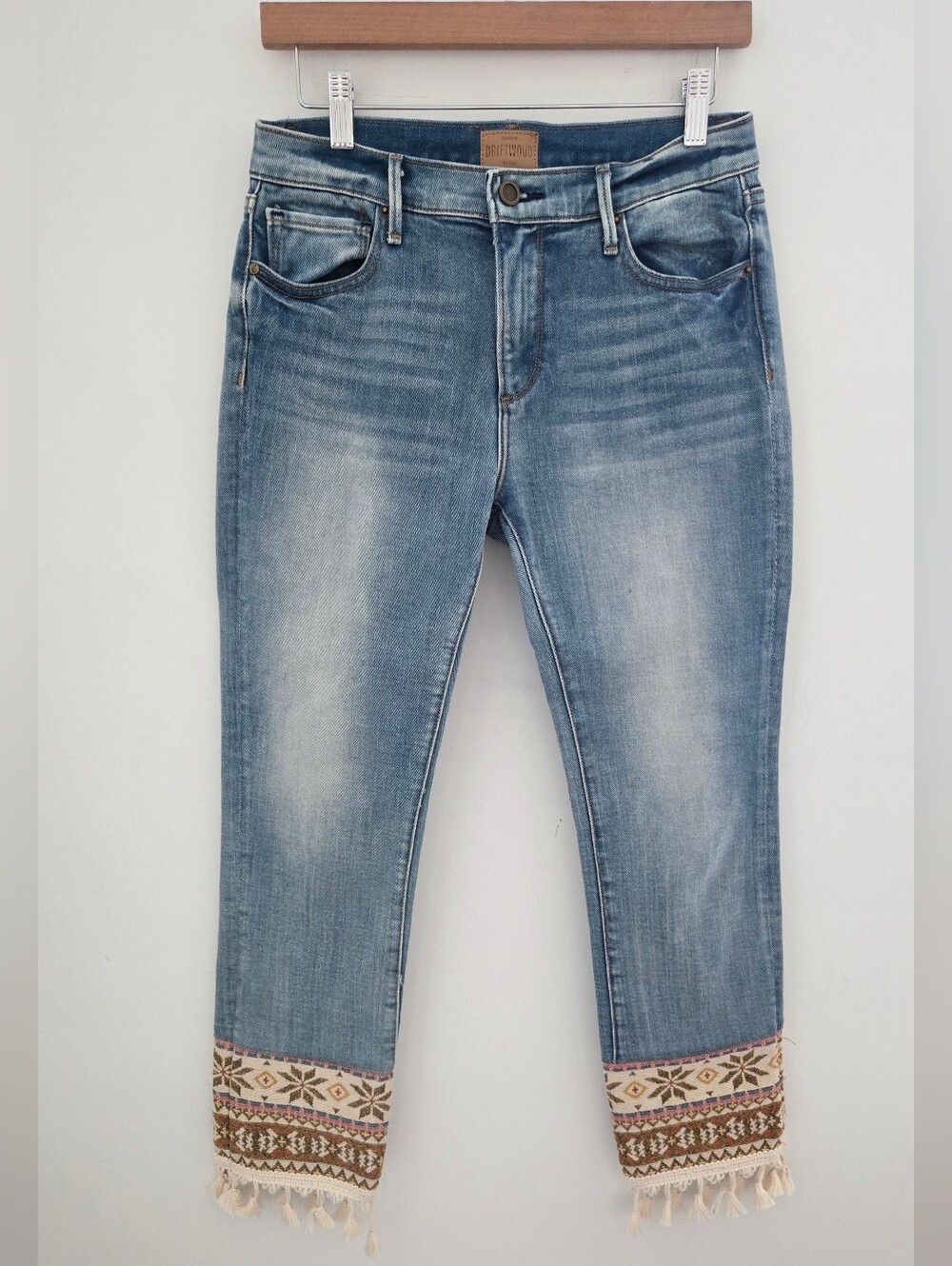 Driftwood Colette Embroidered Tassel Cropped Straight Leg Jeans Size 27
